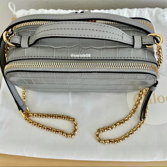 ☀️NWT☀️Chloé Mini C Vanity Bag Croc Embossed Gray - Picture 6 of 16